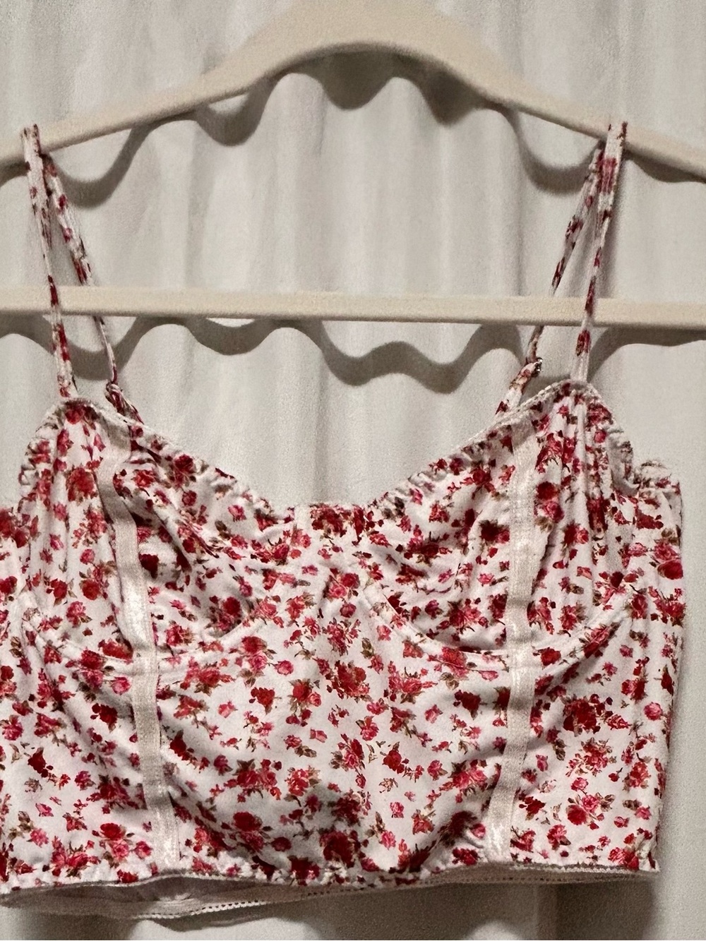 SHEIN White Crop Top with Red Floral Print - Spaghetti Strap